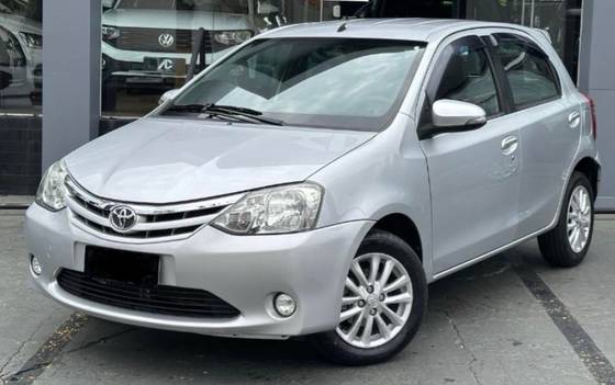 TOYOTA ETIOS 1.5 XLS 16V FLEX 4P MANUAL